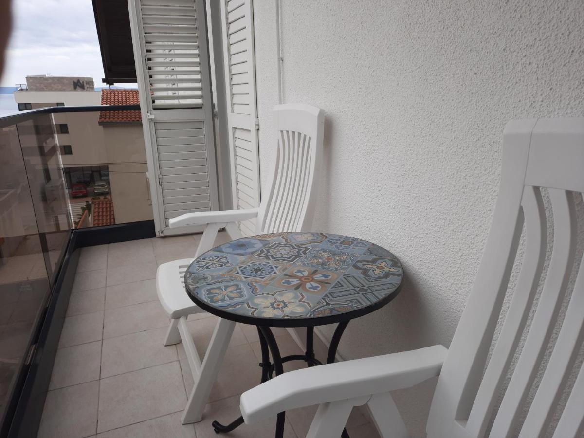 Apartments Rose Loboja Makarska Exterior photo