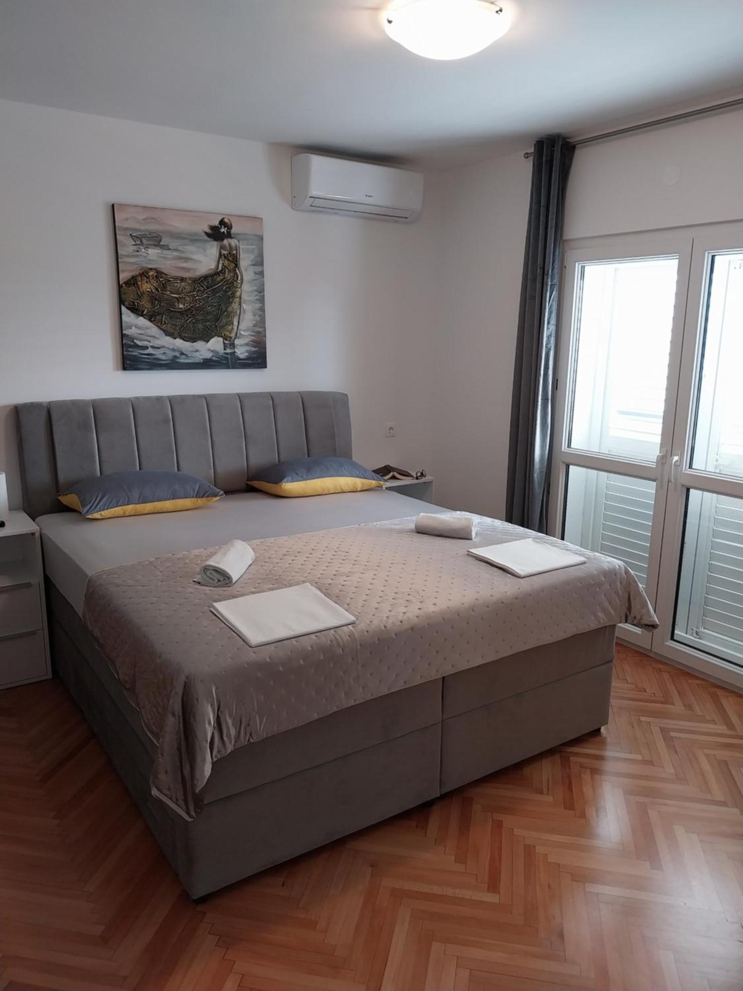 Apartments Rose Loboja Makarska Exterior photo