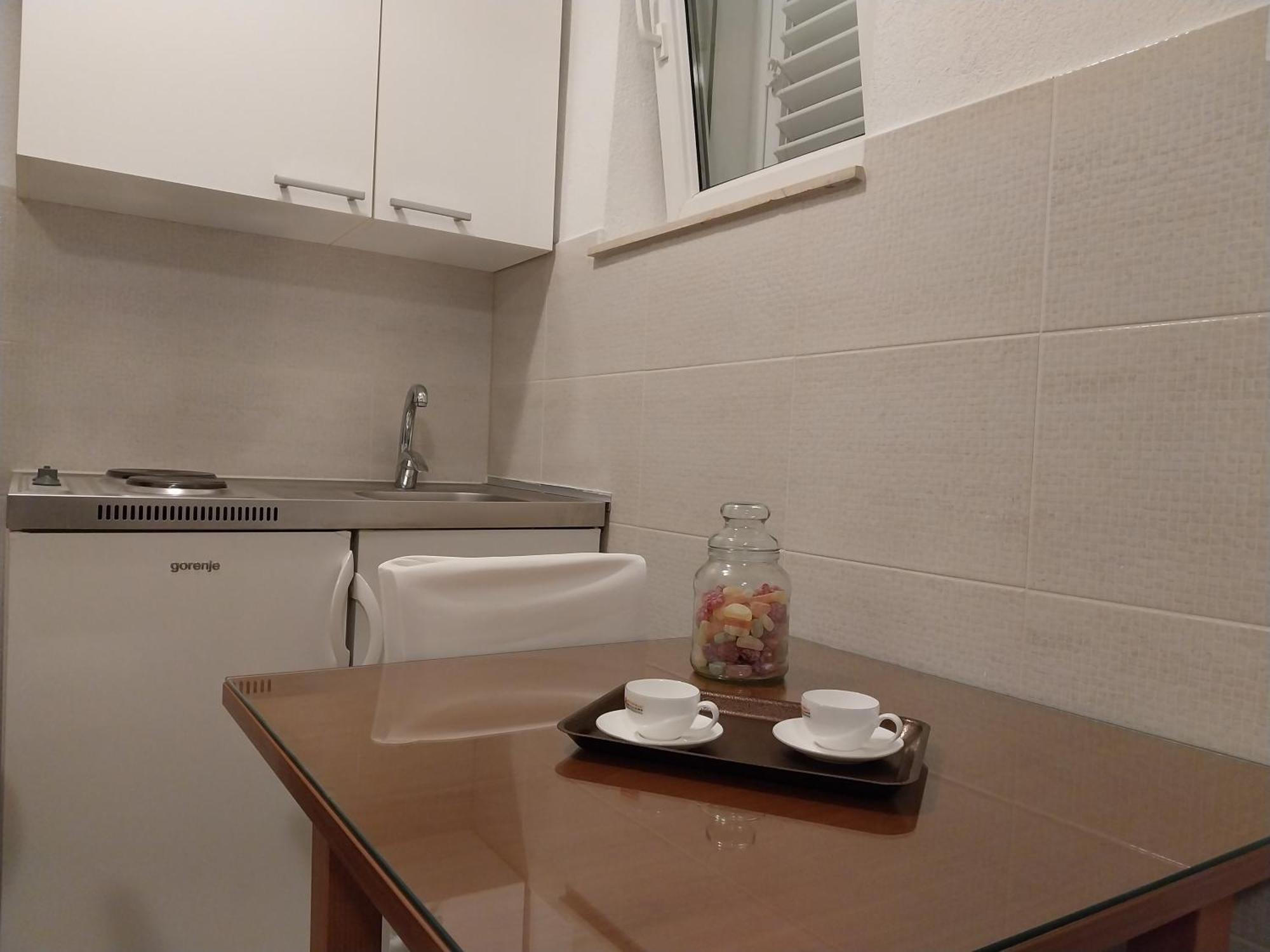 Apartments Rose Loboja Makarska Exterior photo