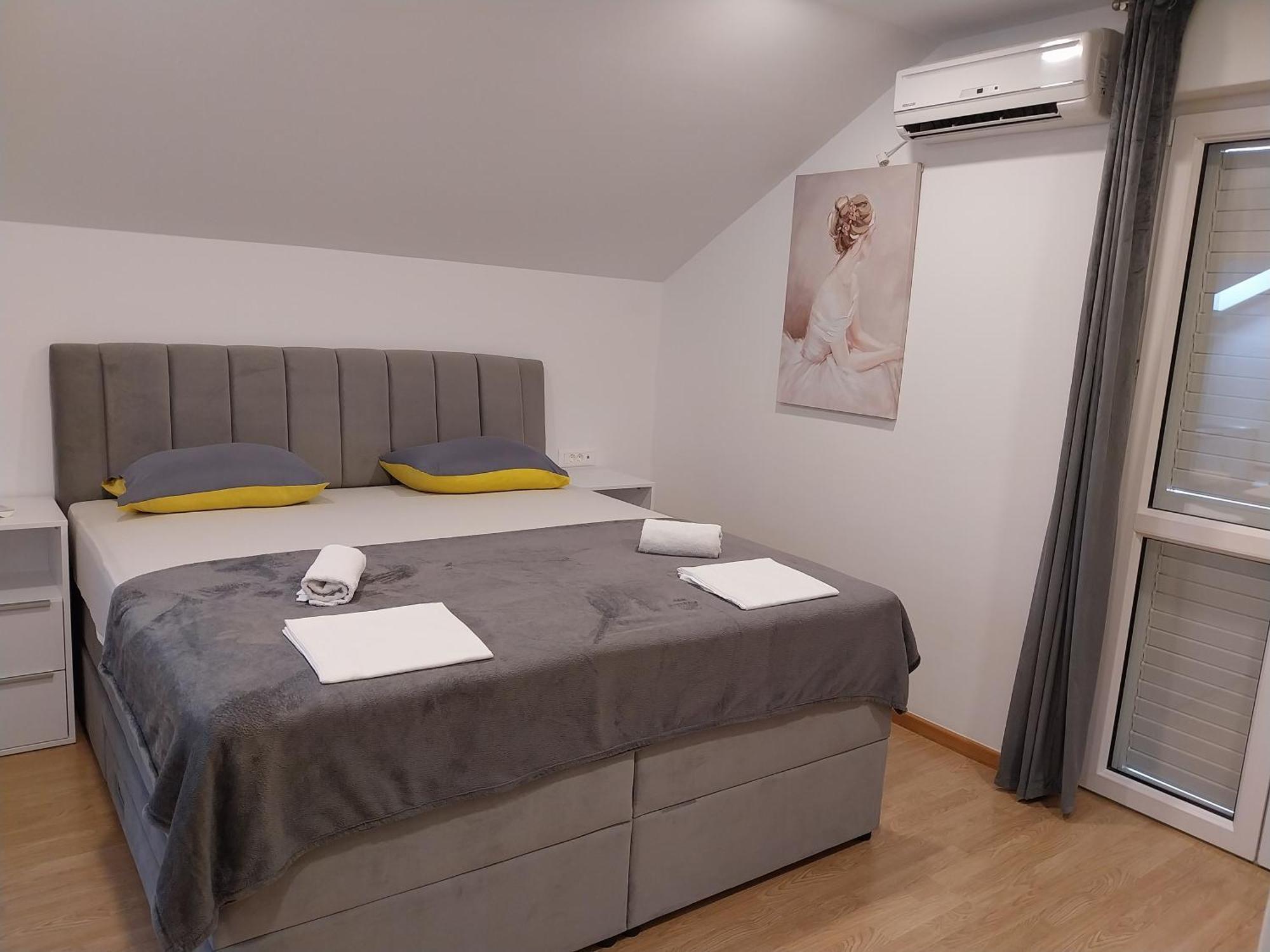 Apartments Rose Loboja Makarska Exterior photo