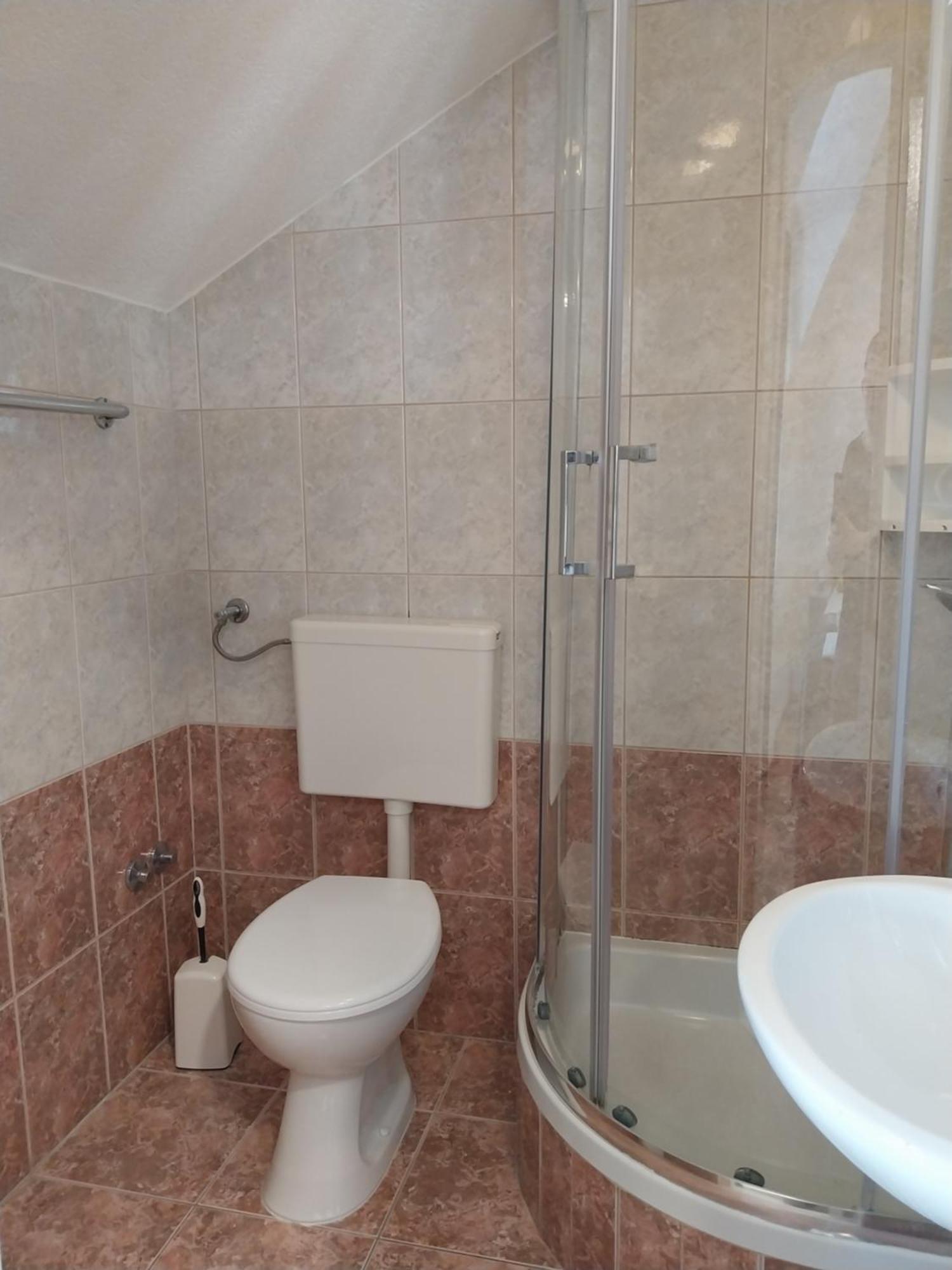 Apartments Rose Loboja Makarska Exterior photo